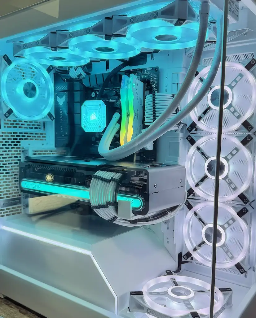 Montaje Gaming PC Phanteks Alalpardo